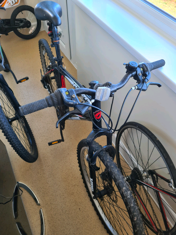 Hyper advance mountain bike | in 